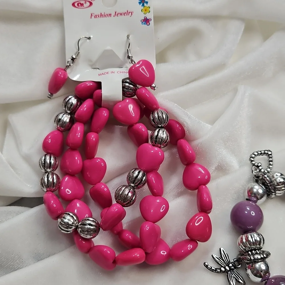 Women's Teens Set of 4 Bracelets 1 Pair Heart Earrings Pink Purple Silver New!
